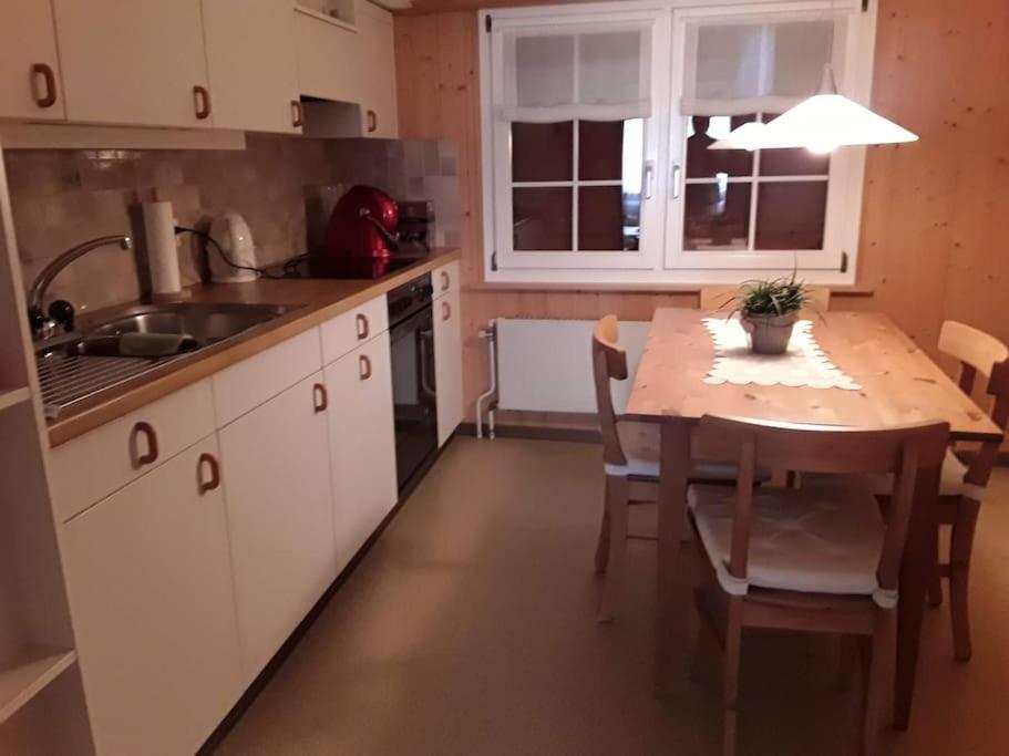 Zwinglis Ferienwohnung Rosi Nesslau Extérieur photo